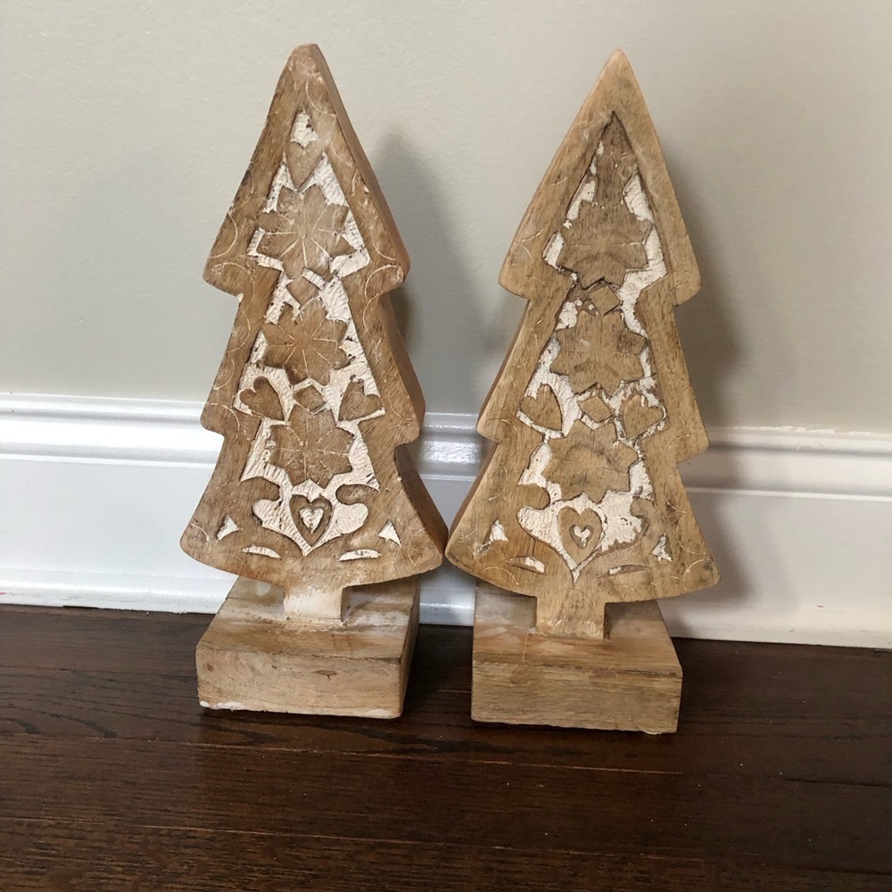 Rustic Farmhouse Hand-Carved 12” Wooden Christmas Trees w/Distressed Finish x2